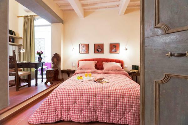 Via Dei Fossi Apartment فلورنس المظهر الخارجي الصورة